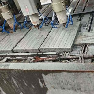 赣州 芝麻白花岗岩荔枝面盲道雕刻