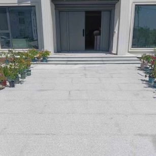 赣州 芝麻白花岗岩地铺石地面铺装