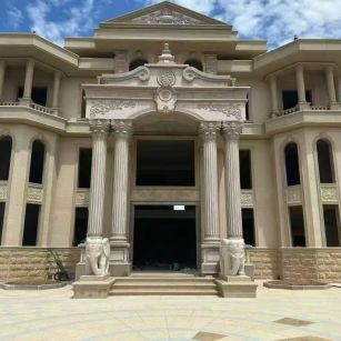 赣州 黄金麻别墅外墙干挂，大柱，大象，蘑菇石，雕花板