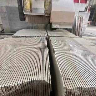 赣州 车间生产日常，黄金麻白麻花岗岩