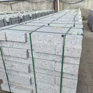 赣州 白麻花岗岩路沿石，弧形路沿石，道牙石，马路牙子，界石，路缘石，平沿石，直岩石，平缘石等