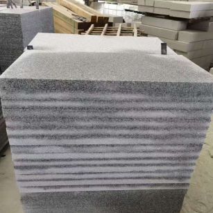 赣州 芝麻白5公分火烧地铺成品，900*400，规格可定制