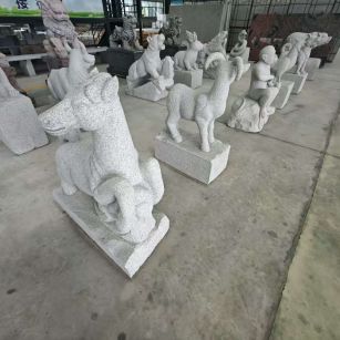 赣州 芝麻白花岗岩造型立体雕刻——十二生肖