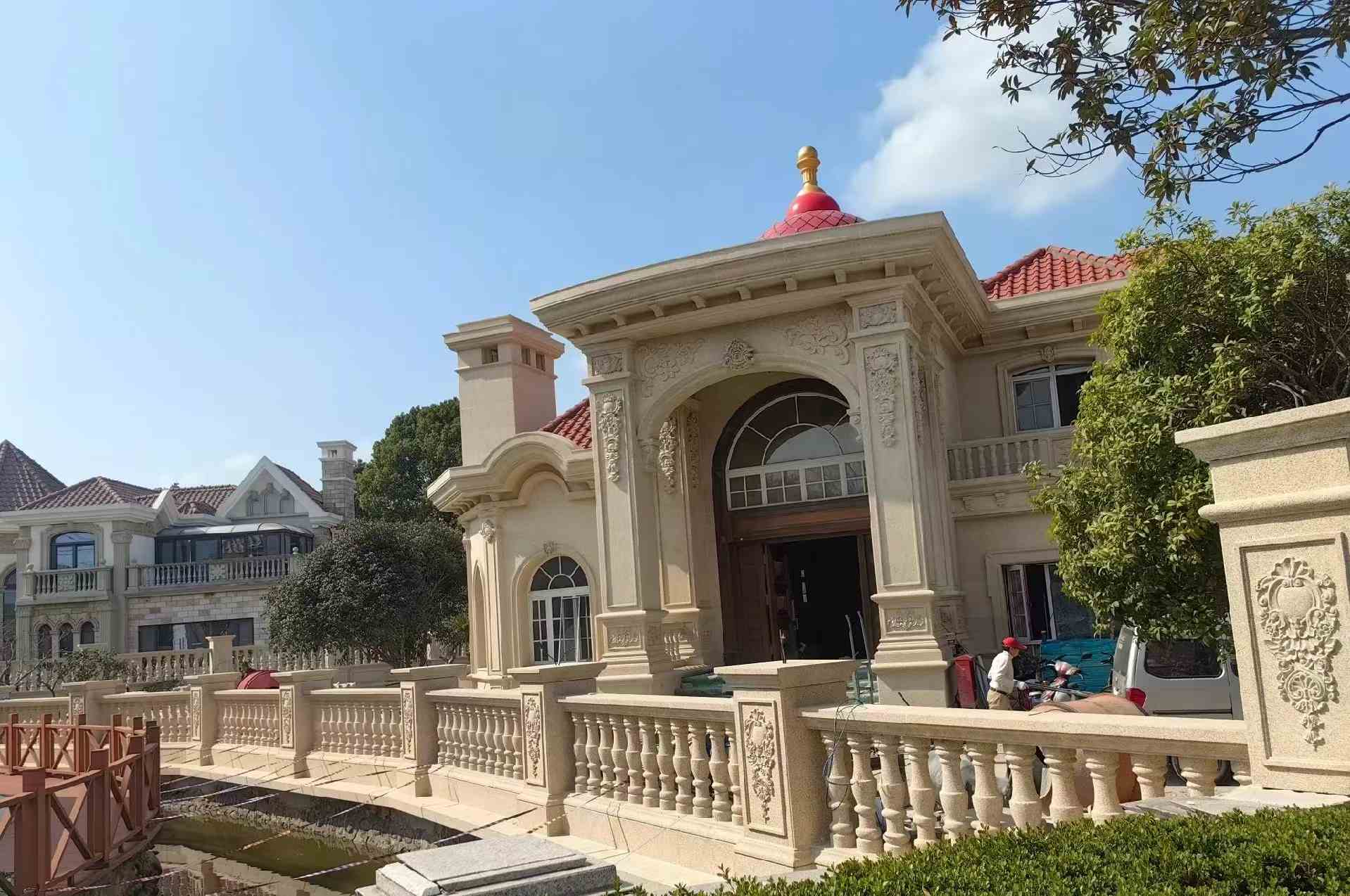 赣州 黄金麻花岗岩欧式别墅