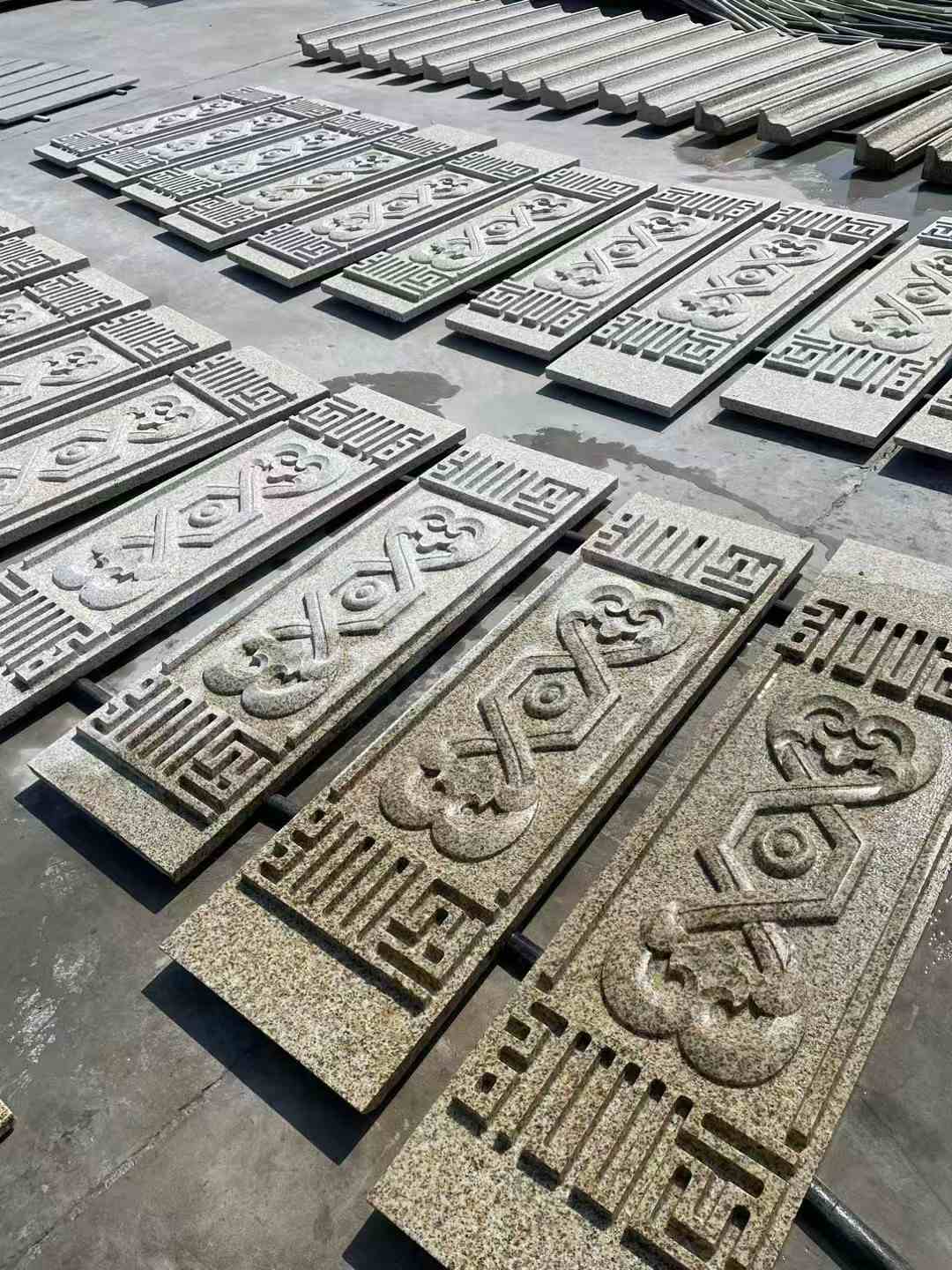 赣州 黄金麻花岗岩外墙雕刻板