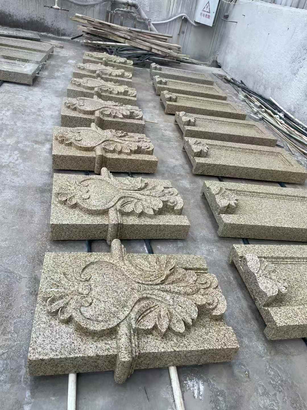 赣州 黄金麻花岗岩别墅外墙雕刻板