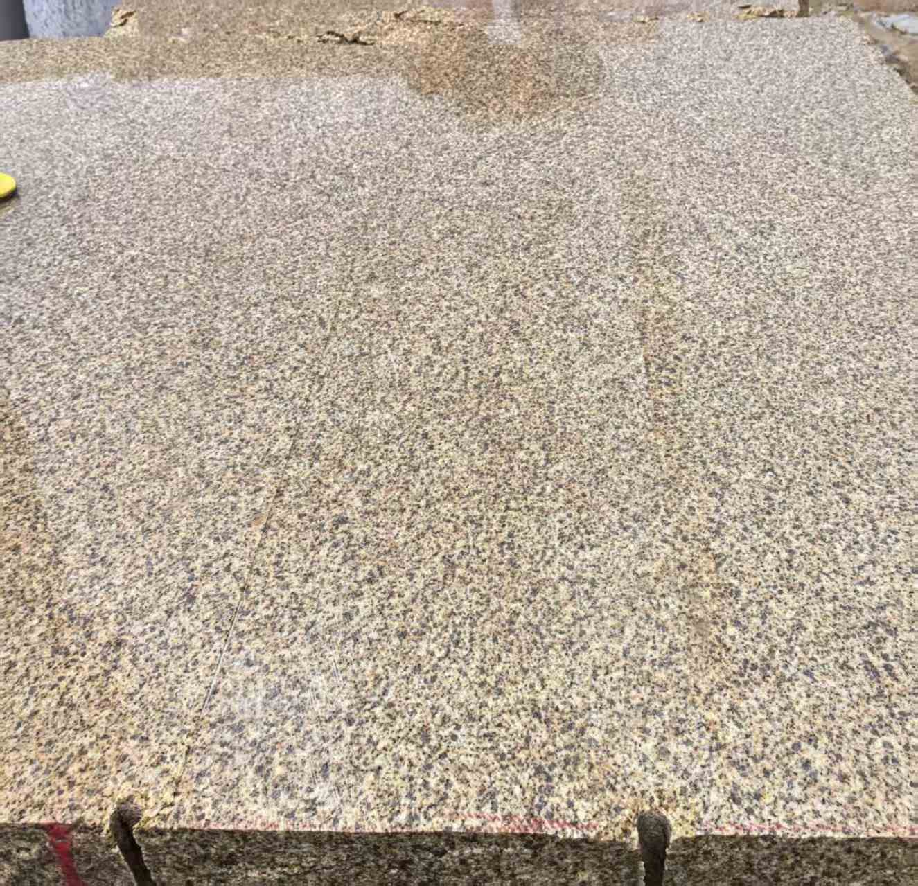 赣州 黄金麻花岗岩石材方料