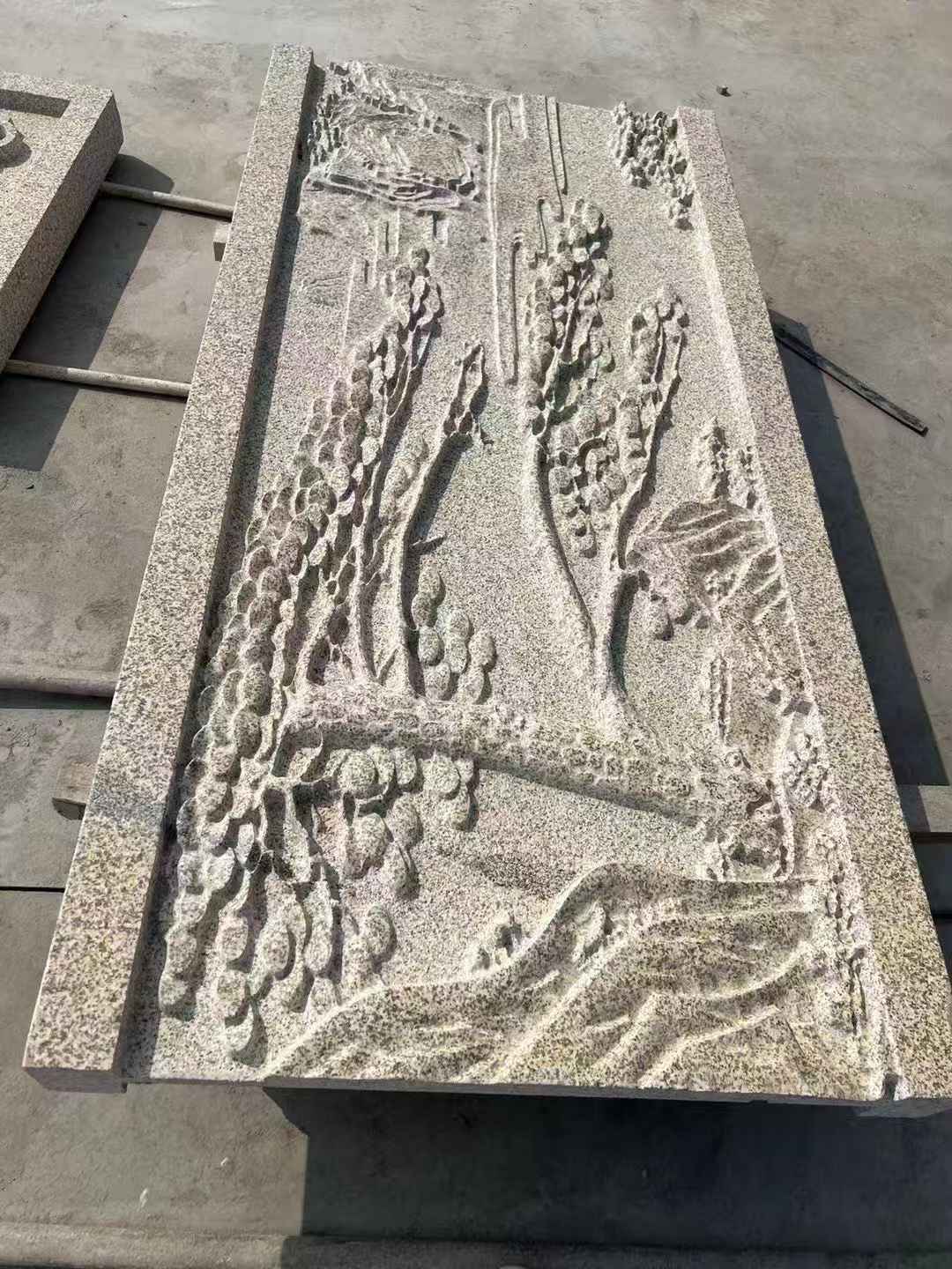 赣州 黄金麻雕刻板浮雕迎客松