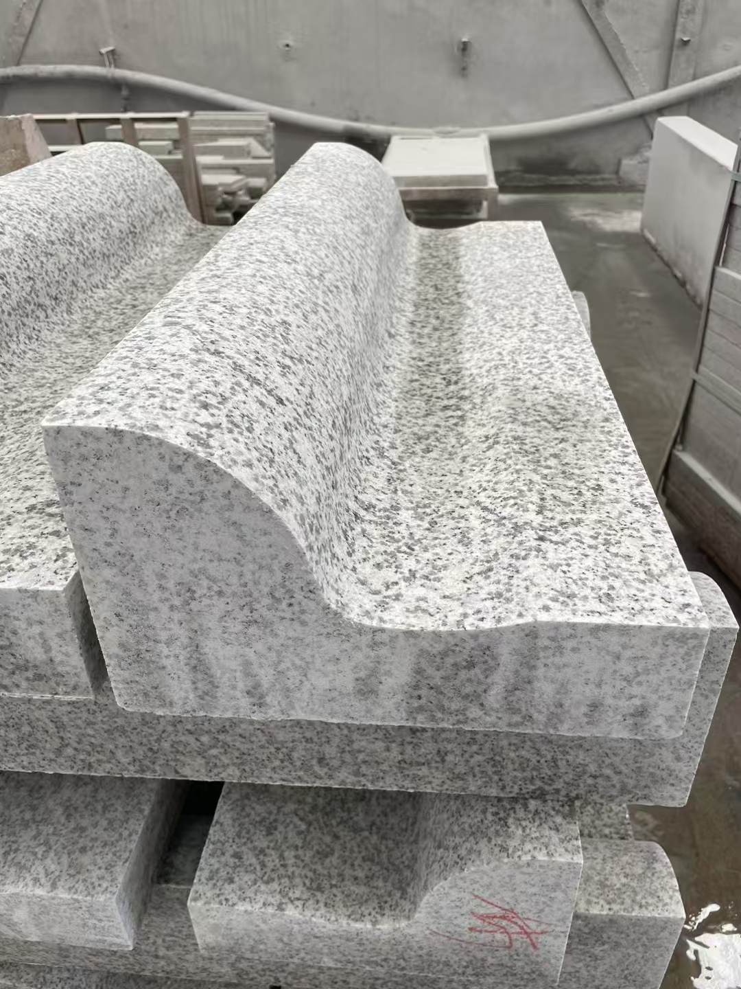 赣州 白麻花岗岩S型路沿石，路侧石，马路牙子等