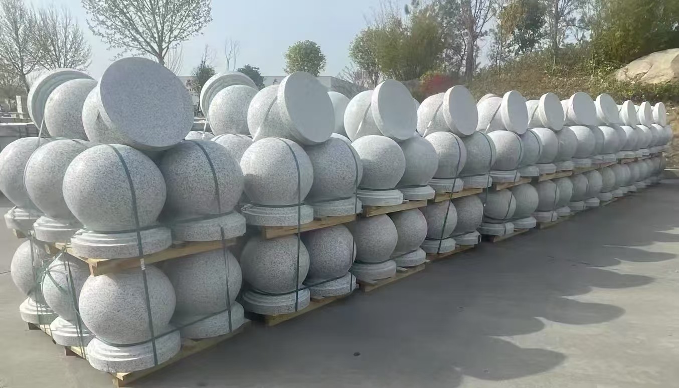 赣州 白麻花岗岩石材圆球，石球，挡车球，隔离球，景观石球，风水球等
