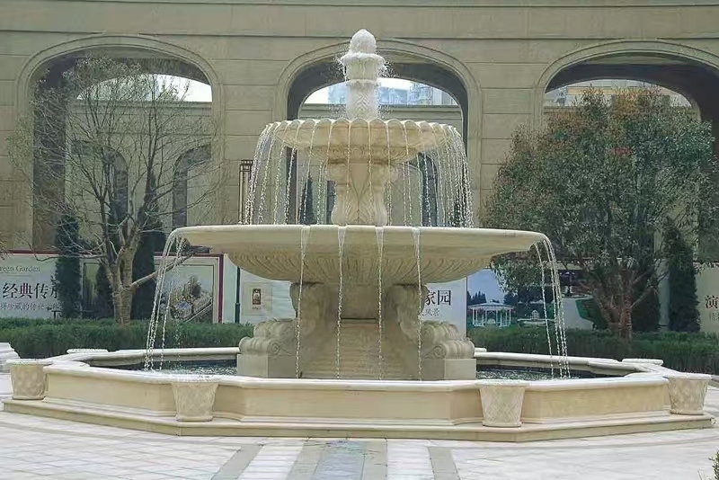 赣州 黄金麻花岗岩异型加工——户外庭院石雕流水喷泉